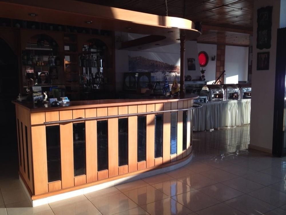 Coralli Holidays Loutra  Экстерьер фото